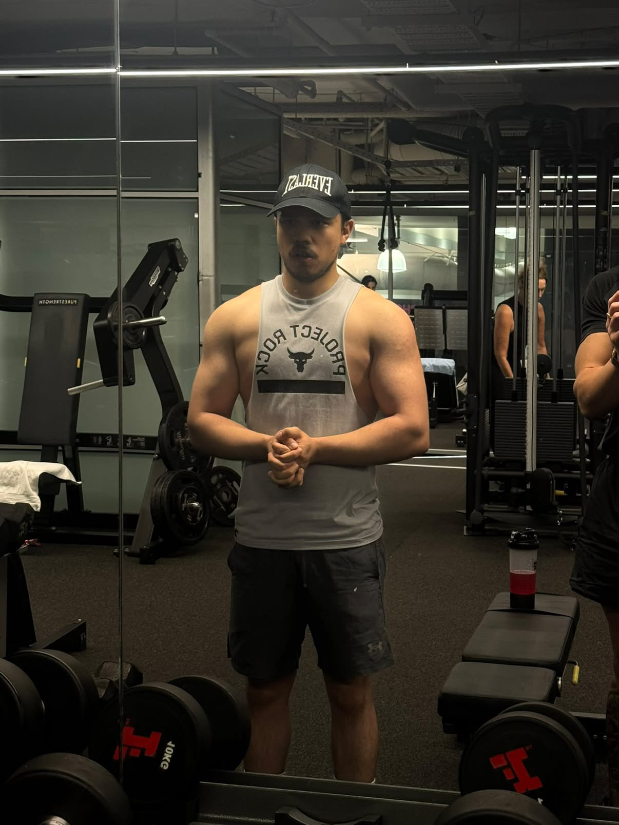 Rusan training at the gym